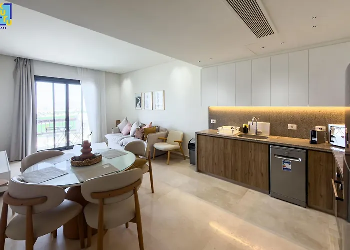 شقة The 2bdr Sunlit Poolview Ancient Sands الغردقة